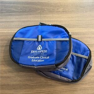 2 insulated lunch boxes